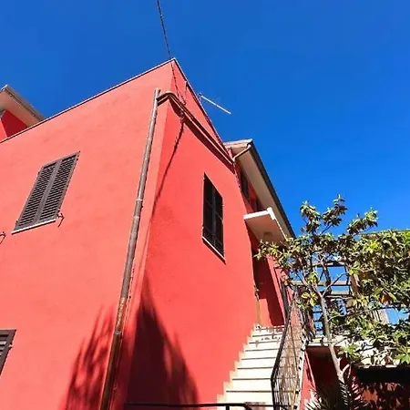 Ampio Quadrilocale Nel Cuore Di - N279 * نومانا